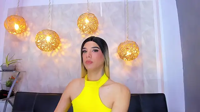 victoria aleia  online show from January 24, 2025, 11:23 pm