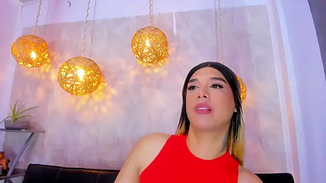 victoria aleia  online show from March 14, 2025, 9:00 pm