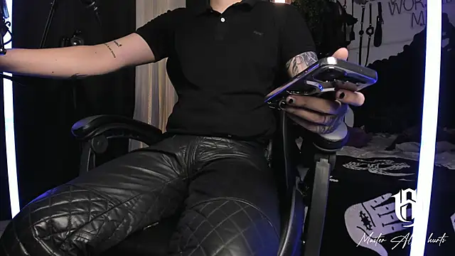 allanhurtss online show from January 14, 2025, 4:18 pm