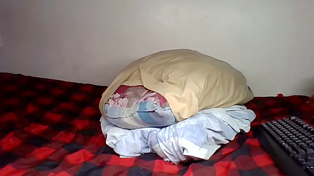 Snapshot of Precious_Diva chatting on May 1, 2026, 11:31 pm Precious Diva online show from May 1, 2026, 11:31 pm