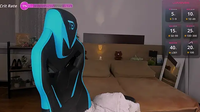 Viola  Shy online show from November 22, 2025, 9:47 pm