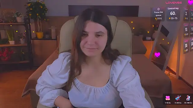 Viola  Shy online show from July 10, 2026, 8:33 pm