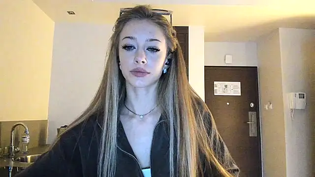 BARBIE 22888 online show from March 30, 2026, 4:52 pm