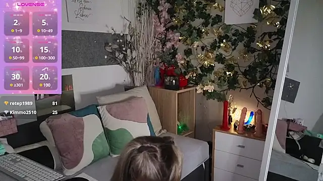 Snapshot of Tatjana_Sue chatting on January 28, 2025, 5:03 pm Tatjana Sue online show from January 28, 2025, 5:03 pm