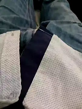 Leonul online show from December 15, 2024, 7:53 pm