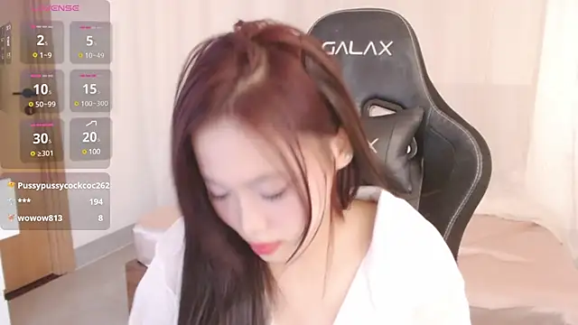 Lin SiYee online show from March 21, 2025, 7:44 am