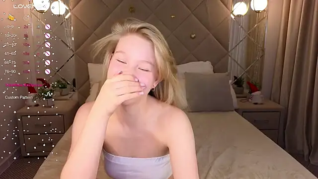 Sarra Cooper online show from January 21, 2025, 4:43 am