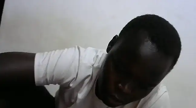 African sexxy  online show from February 23, 2025, 6:12 pm