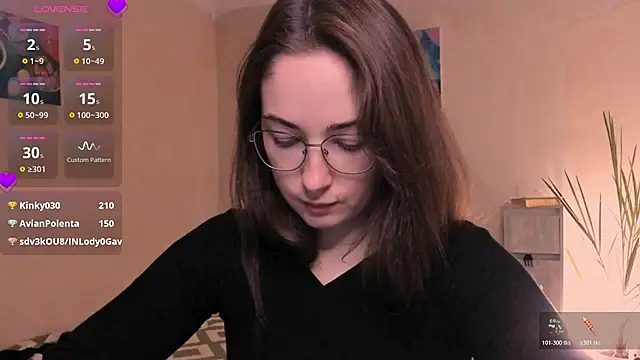 cClandesTina online show from November 29, 2025, 9:29 pm