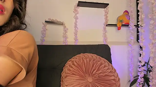 Snapshot of on_tefa chatting on February 6, 2025, 12:22 am on tefa online show from February 6, 2025, 12:22 am