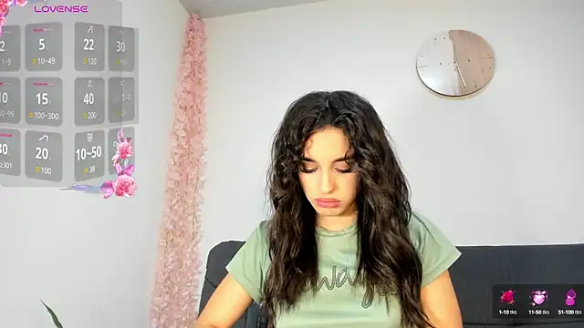 Snapshot of on_tefa chatting on February 27, 2025, 10:53 pm on tefa online show from February 27, 2025, 10:53 pm