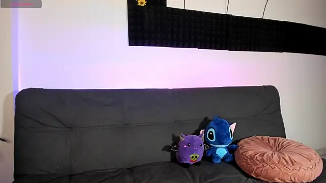 Snapshot of on_tefa chatting on October 17, 2025, 4:20 pm on tefa online show from October 17, 2025, 4:20 pm