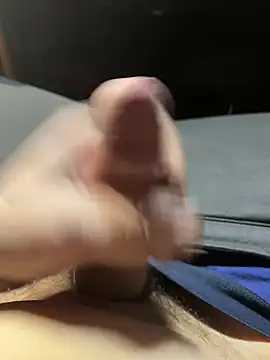 joeycbigcock online show from January 18, 2025, 3:09 am