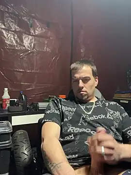 joeycbigcock online show from March 13, 2025, 5:50 pm