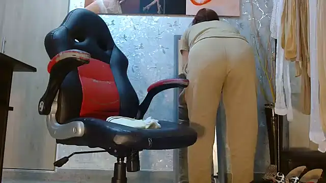 Snapshot of Samantabrown_ chatting on February 24, 2026, 11:19 am Samantabrown online show from February 24, 2026, 11:19 am