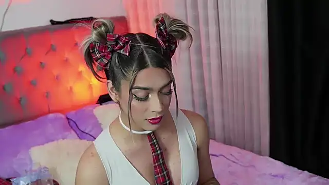 tay ler3 online show from January 22, 2025, 1:42 am