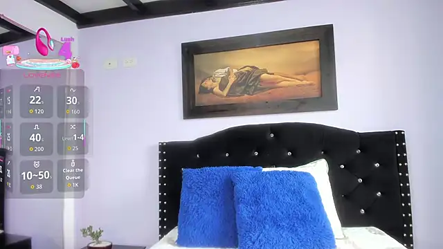 Snapshot of Alexandra_Torress chatting on September 8, 2025, 5:01 pm Alexandra Torress online show from September 8, 2025, 5:01 pm