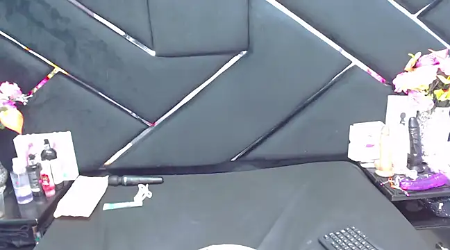 Amy hoy69 online show from January 23, 2025, 9:50 am