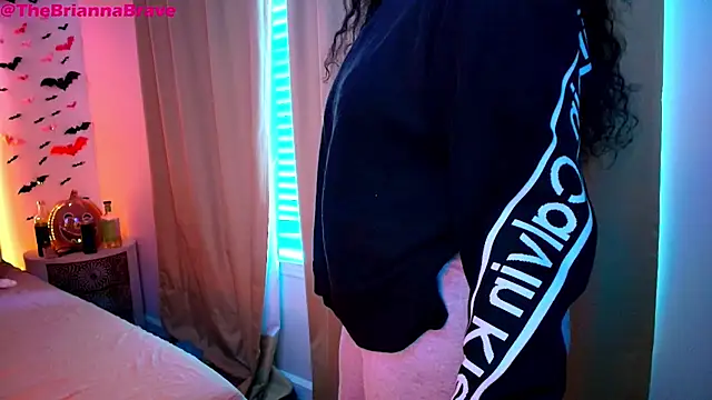 Snapshot of BriannaBrave chatting on October 15, 2025, 3:56 pm BriannaBrave online show from October 15, 2025, 3:56 pm