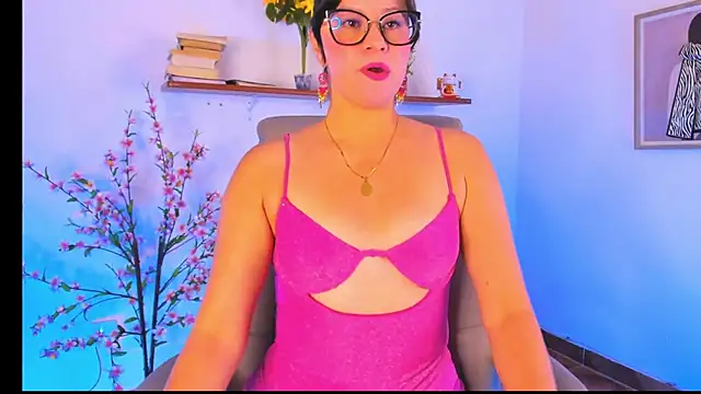 Snapshot of Chanelll_Taylorr_ chatting on May 9, 2026, 12:54 pm Chanelll Taylorr online show from May 9, 2026, 12:54 pm
