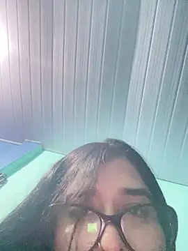 Snapshot of ZTahya chatting on December 18, 2024, 9:36 am ZTahya online show from December 18, 2024, 9:36 am