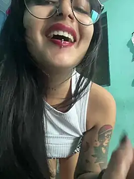 Snapshot of ZTahya chatting on January 8, 2025, 5:37 pm ZTahya online show from January 8, 2025, 5:37 pm