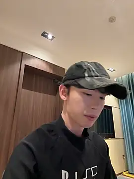 1a1a1alll online show from September 22, 2025, 2:19 pm