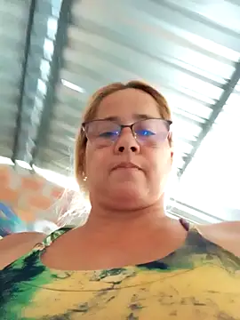 Snapshot of natally_ross21 chatting on January 15, 2025, 4:11 pm natally ross21 online show from January 15, 2025, 4:11 pm