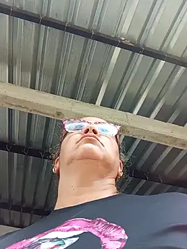 Snapshot of natally_ross21 chatting on February 4, 2025, 12:22 pm natally ross21 online show from February 4, 2025, 12:22 pm