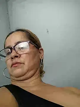 Snapshot of natally_ross21 chatting on June 16, 2026, 8:33 pm natally ross21 online show from June 16, 2026, 8:33 pm