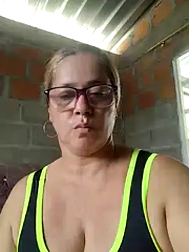 Snapshot of natally_ross21 chatting on June 21, 2026, 5:59 pm natally ross21 online show from June 21, 2026, 5:59 pm