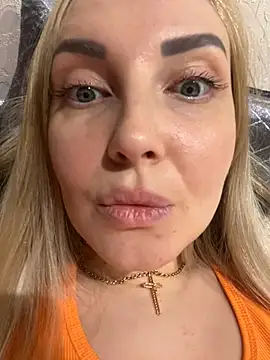 Snapshot of Aleksandrakis chatting on January 31, 2025, 4:48 pm Aleksandrakis online show from January 31, 2025, 4:48 pm