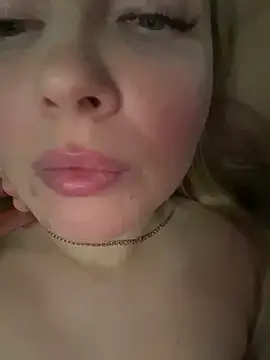 Snapshot of Aleksandrakis chatting on March 13, 2025, 8:43 pm Aleksandrakis online show from March 13, 2025, 8:43 pm