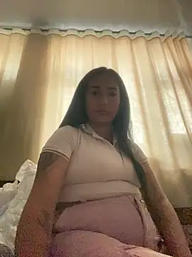 luna asss online show from February 11, 2026, 8:36 pm