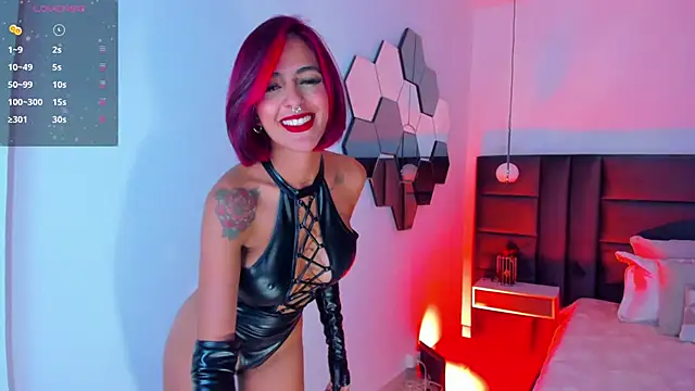 Snapshot of VictoriaMilan_ chatting on March 19, 2025, 12:04 am VictoriaMilan online show from March 19, 2025, 12:04 am