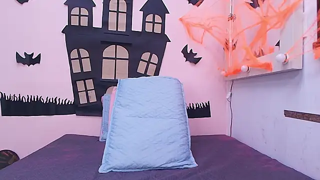 kendal rossi online show from October 18, 2025, 11:55 am