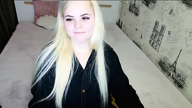 Snapshot of lovely-eyes chatting on February 12, 2026, 8:48 pm lovely-eyes online show from February 12, 2026, 8:48 pm