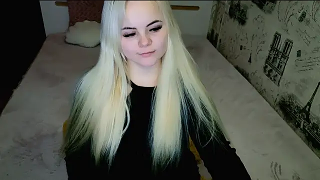 Snapshot of lovely-eyes chatting on February 13, 2026, 7:54 pm lovely-eyes online show from February 13, 2026, 7:54 pm