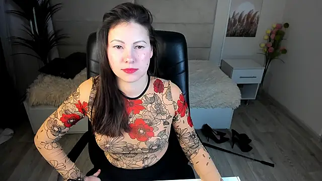 Snapshot of Dana__dom chatting on February 7, 2025, 1:25 am Dana dom online show from February 7, 2025, 1:25 am