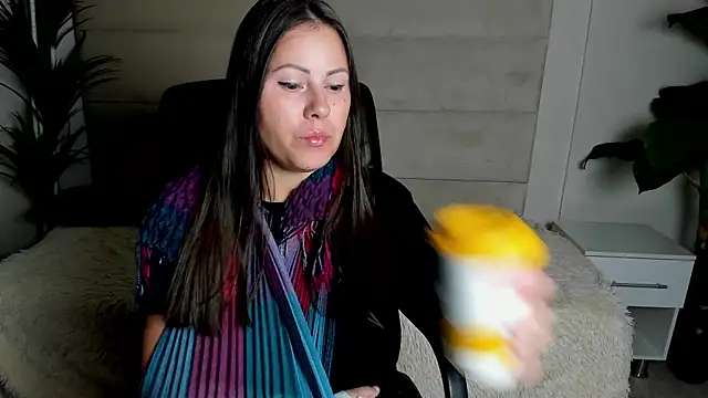 Snapshot of Dana__dom chatting on October 9, 2025, 12:52 am Dana dom online show from October 9, 2025, 12:52 am