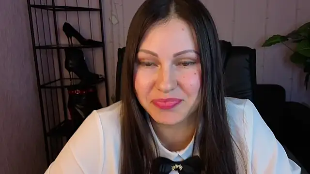 Dana  dom online show from March 23, 2026, 2:10 pm