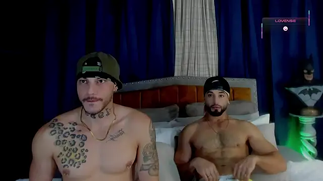 Snapshot of RickG_Oficial chatting on June 23, 2026, 5:38 am RickG Oficial online show from June 23, 2026, 5:38 am