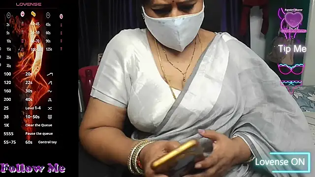 Snapshot of Rani_Darling_99 chatting on May 31, 2026, 11:39 pm Rani Darling 99 online show from May 31, 2026, 11:39 pm