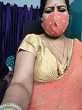 Snapshot of Rani_Darling_99 chatting on June 3, 2026, 12:13 am Rani Darling 99 online show from June 3, 2026, 12:13 am