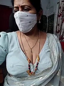 Snapshot of Rani_Darling_99 chatting on June 12, 2026, 7:57 pm Rani Darling 99 online show from June 12, 2026, 7:57 pm