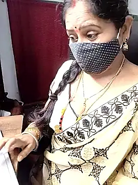 Snapshot of Rani_Darling_99 chatting on June 21, 2026, 11:24 am Rani Darling 99 online show from June 21, 2026, 11:24 am