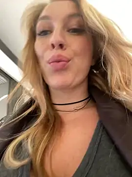 Sweet   Emily online show from December 15, 2024, 2:27 pm