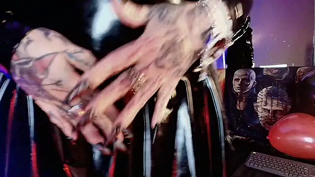 MorganaCrowley online show from September 8, 2025, 8:08 pm