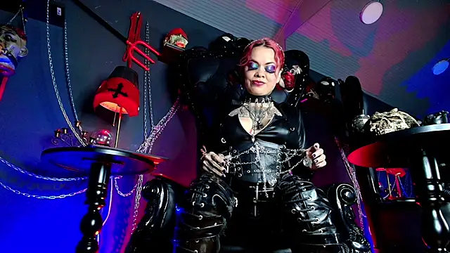 MorganaCrowley online show from April 2, 2026, 11:19 am