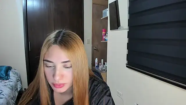 Snapshot of Amy_Walker chatting on June 6, 2026, 4:44 pm Amy Walker online show from June 6, 2026, 4:44 pm